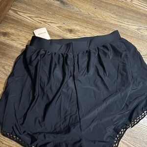 BloomChic Black Casual Shorts